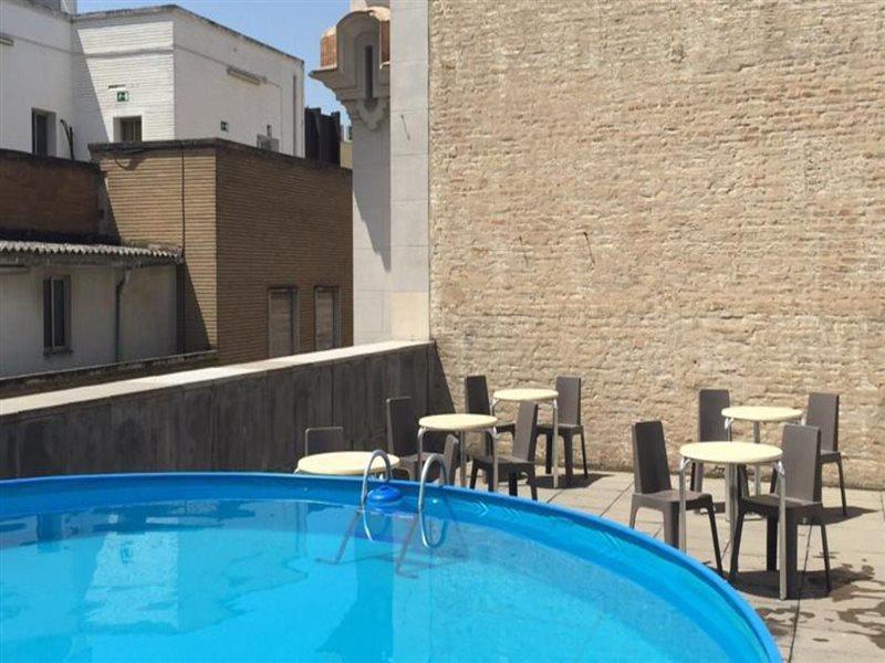Vip Puro Centro Apartment Sevilla Bagian luar foto